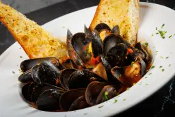 Mussels Marinara
